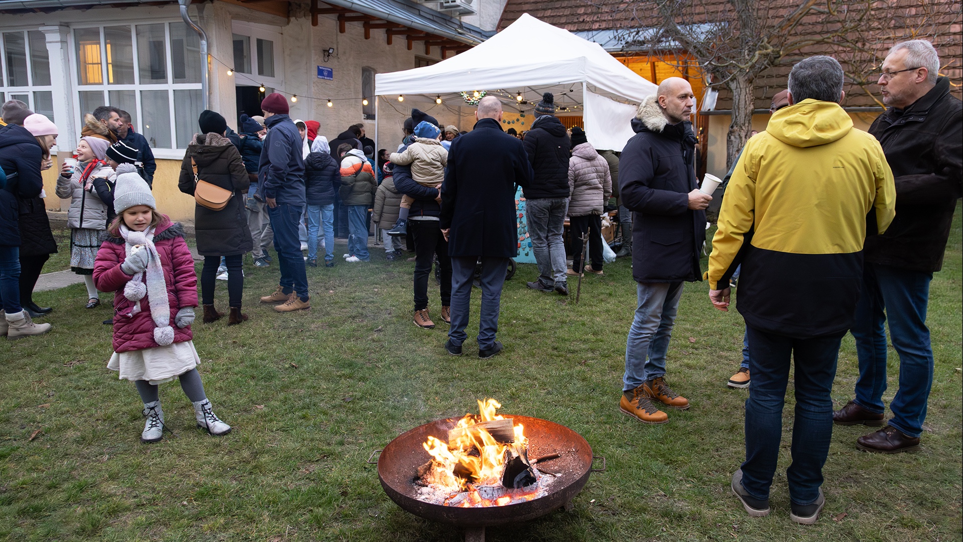 Adventi udvar a Torbágyi Plébánián