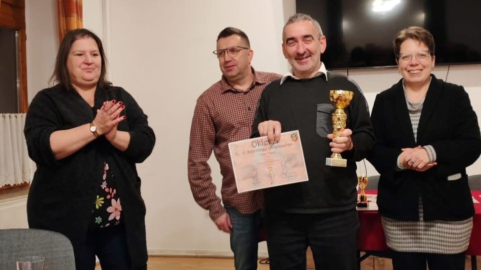  Illatosradír, pilóta tallér, szép magvas