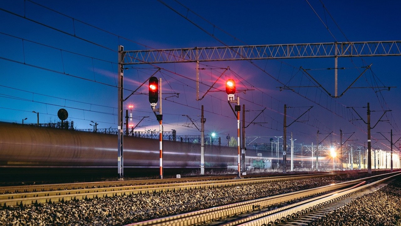 Éjszakai karbantartás jön a Budapest–Győr vasútvonalon